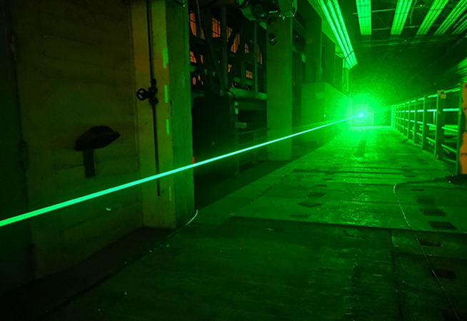 Laser bei einem Indoor-test