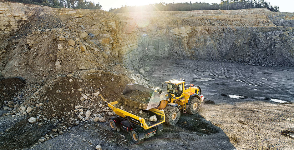 Autonomous dumpers in the quarry