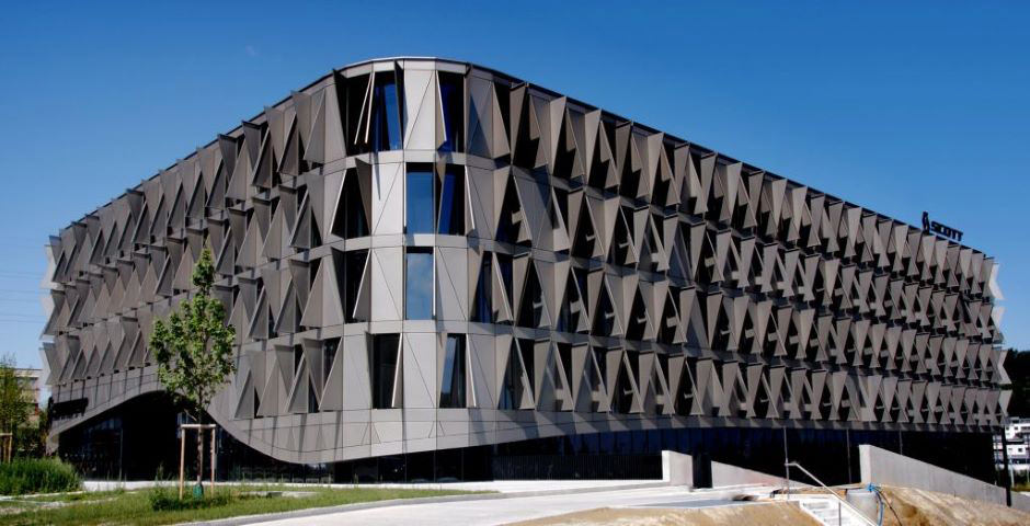 Graues Gebäude